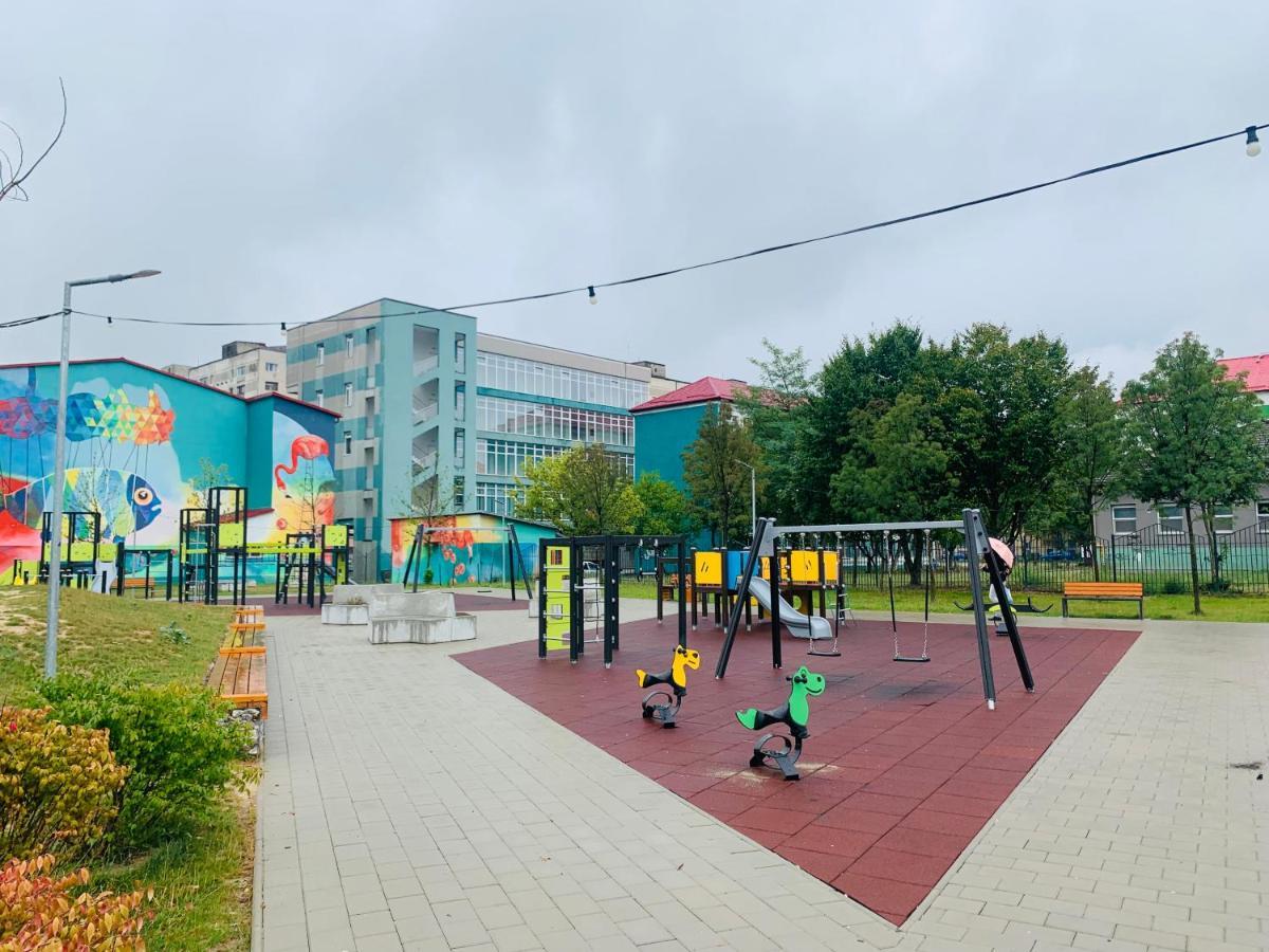 Private Place To Stay Self Check In-Nonstop- Netflix-Wifi Resita Ngoại thất bức ảnh